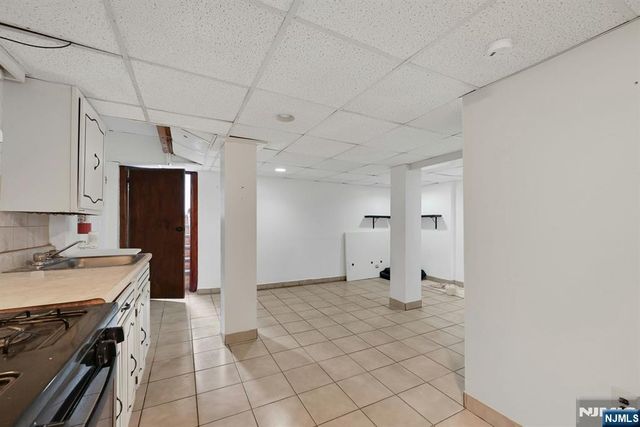 225 Palmer Street, Elizabeth, NJ 07202