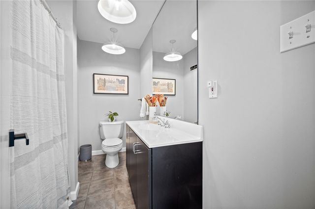 101 Brosville St, South Side, PA 15203
