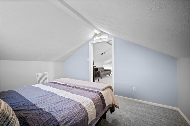 101 Brosville St, South Side, PA 15203