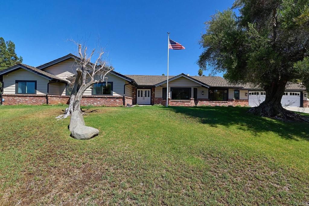 1598 Mesa Verde Drive, Vista, CA 92084 — photo 2