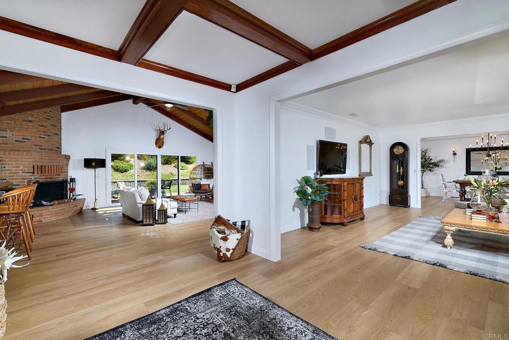1598 Mesa Verde Drive, Vista, CA 92084 — photo 5