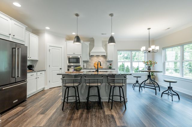 1251 Baldwin Field Circle, Hixson, TN 37343