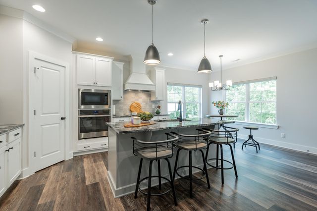 1251 Baldwin Field Circle, Hixson, TN 37343