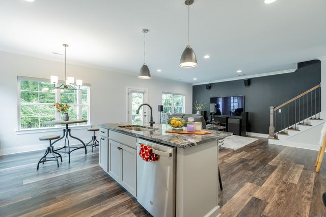 1251 Baldwin Field Circle, Hixson, TN 37343
