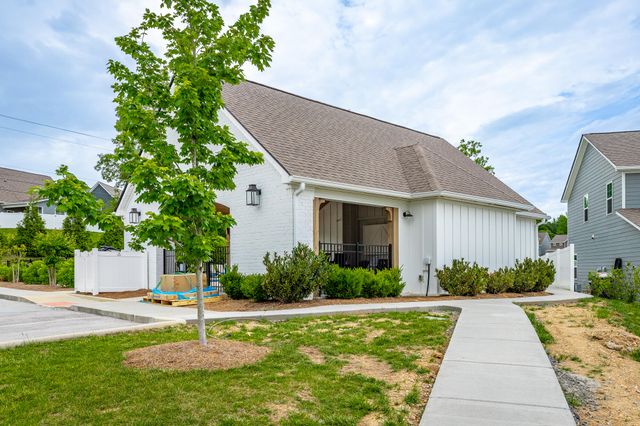 1251 Baldwin Field Circle, Hixson, TN 37343