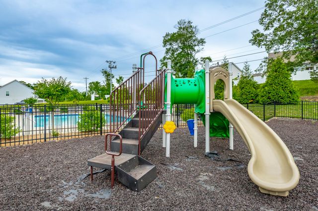 1251 Baldwin Field Circle, Hixson, TN 37343