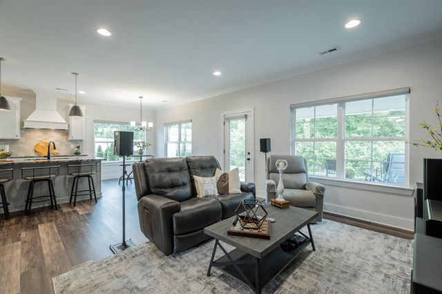 1251 Baldwin Field Circle, Hixson, TN 37343