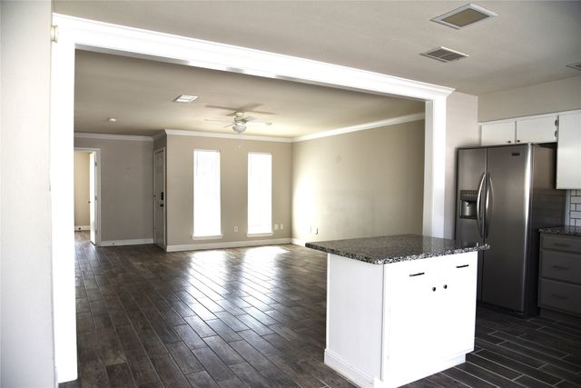 1001 Roky Court, Fort Worth, TX 76114