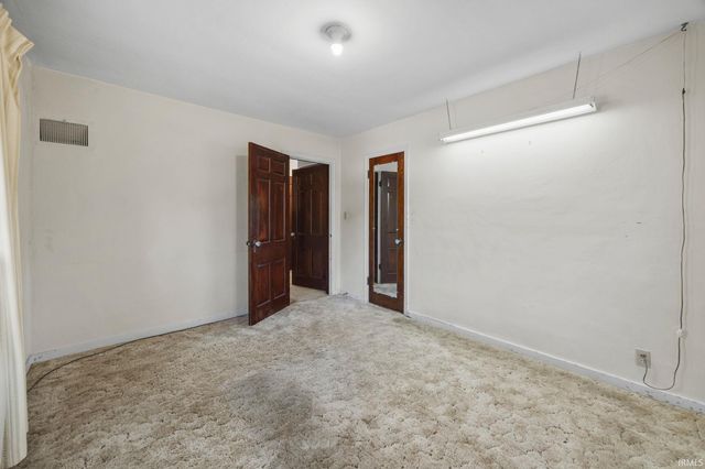 1220 Ravinia Road, West Lafayette, IN 47906