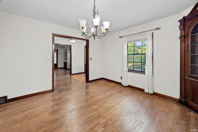 1220 Ravinia Road, West Lafayette, IN 47906