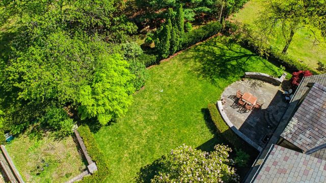 1041 Heather Way, Ann Arbor, MI 48104