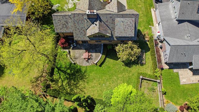 1041 Heather Way, Ann Arbor, MI 48104