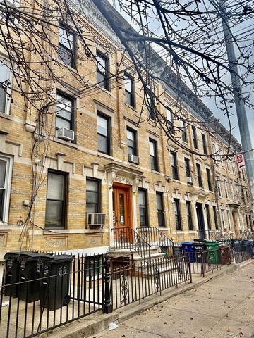 2052 Gates Avenue, Ridgewood, NY 11385