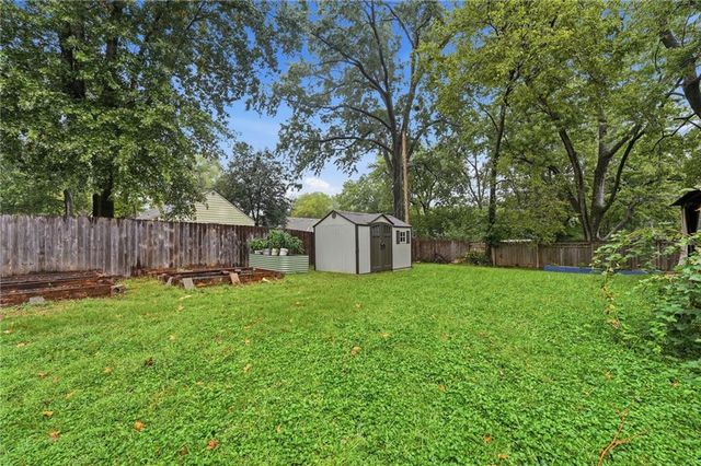 4514 W 62nd Terrace, Fairway, KS 66205