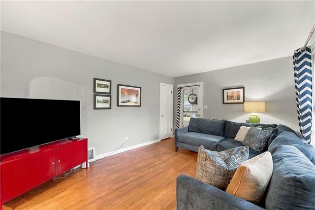 4514 W 62nd Terrace, Fairway, KS 66205