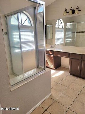 931 N WHALERS COVE Drive, Gilbert, AZ 85234