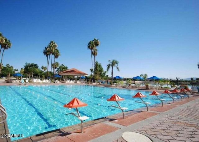 931 N WHALERS COVE Drive, Gilbert, AZ 85234