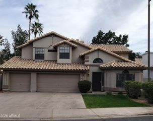 931 N WHALERS COVE Drive, Gilbert, AZ 85234