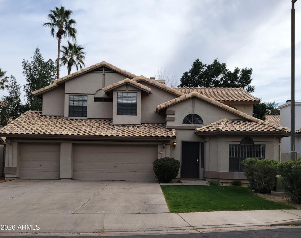 931 N WHALERS COVE Drive, Gilbert, AZ 85234