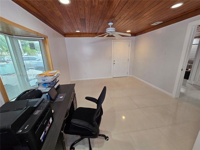 19261 SW 118th Ct, Miami, FL 33177