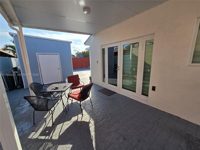 19261 SW 118th Ct, Miami, FL 33177