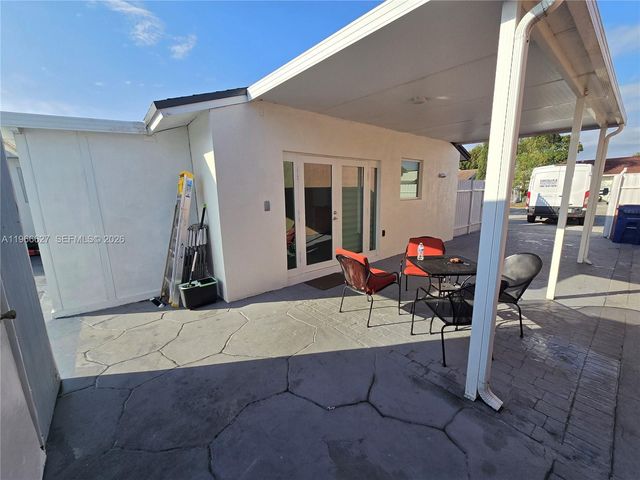 19261 SW 118th Ct, Miami, FL 33177