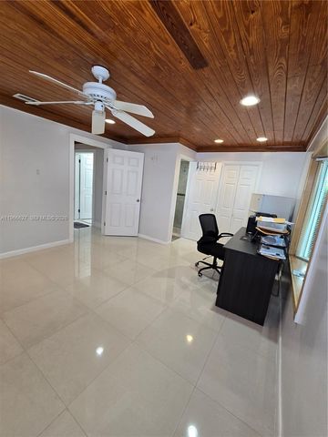 19261 SW 118th Ct, Miami, FL 33177