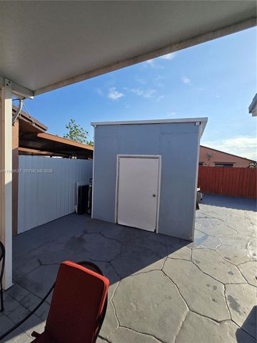 19261 SW 118th Ct, Miami, FL 33177