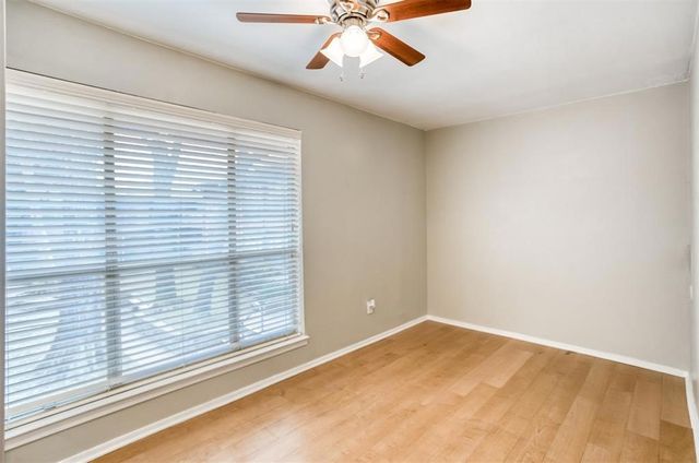 10536 Stone Canyon Road 216, Dallas, TX 75230