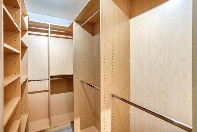 10536 Stone Canyon Road 216, Dallas, TX 75230