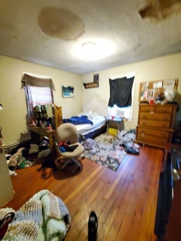 1020 Russell Rd, Westfield, MA 01085