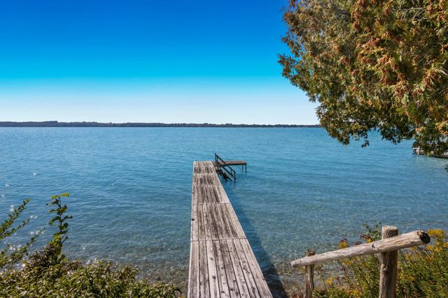 12908 Fairlane Drive, Rapid City, MI 49676