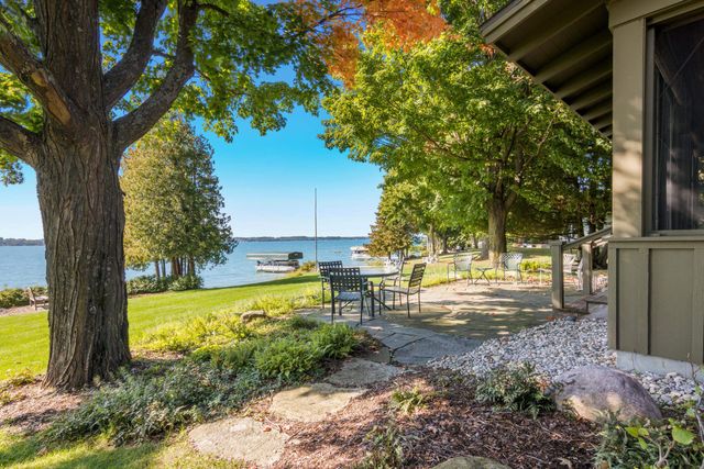 12908 Fairlane Drive, Rapid City, MI 49676