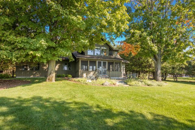 12908 Fairlane Drive, Rapid City, MI 49676