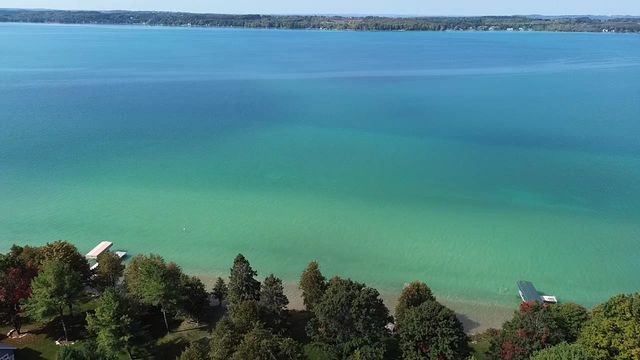 12908 Fairlane Drive, Rapid City, MI 49676