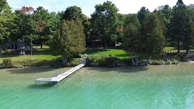 12908 Fairlane Drive, Rapid City, MI 49676