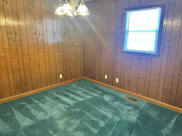 120 Southwest Drive, Harrisburg, IL 62946