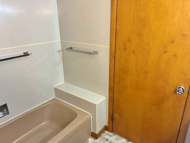 120 Southwest Drive, Harrisburg, IL 62946