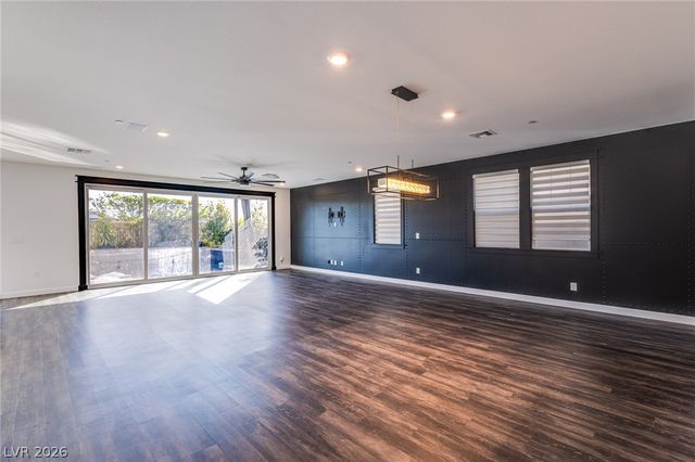 2605 Tolmezzo Street, Henderson, NV 89044