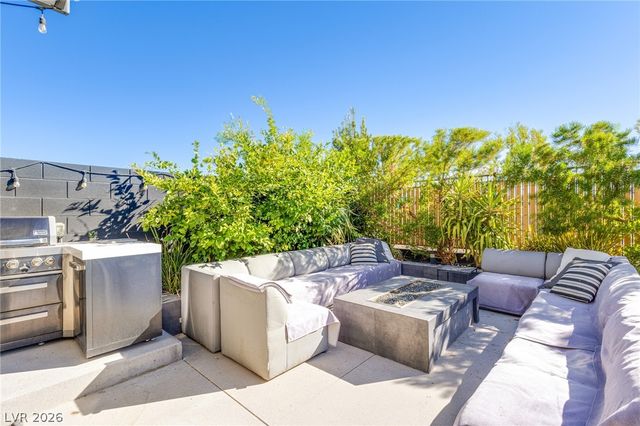 2605 Tolmezzo Street, Henderson, NV 89044