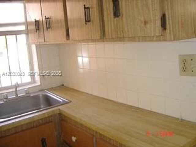 934 SW 3rd Street, Miami, FL 33130