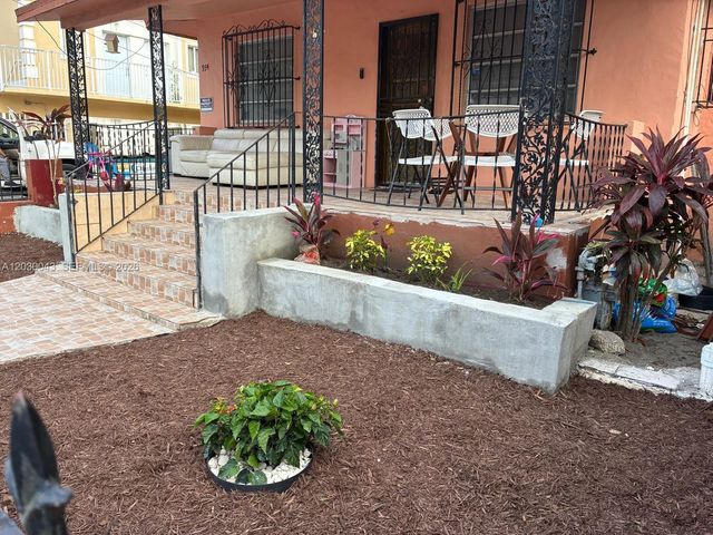 934 SW 3rd Street, Miami, FL 33130