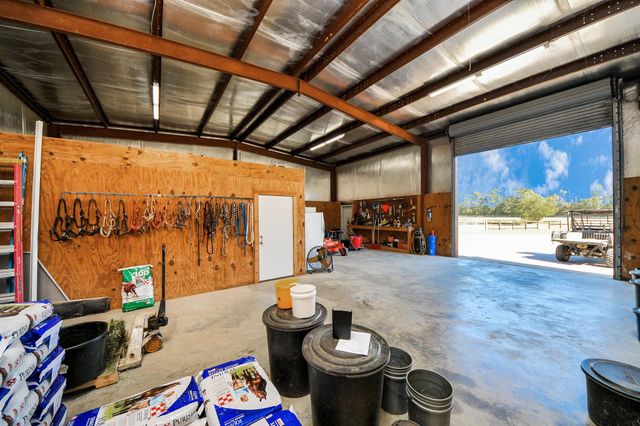 16076 Highway 105, Cleveland, TX 77327