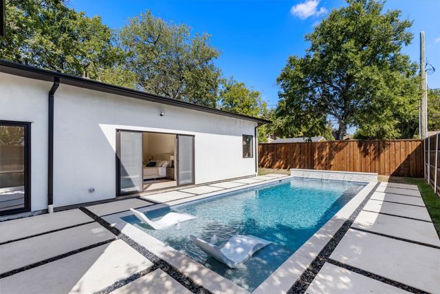 7718 Roper Street, Dallas, TX 75209