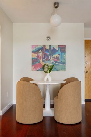 164 Galen St 64, Watertown, MA 02472