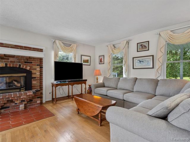 2273 Delano Road, Oxford, MI 48371