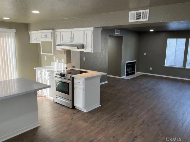 7117 N Antioch, Fresno, CA 93722