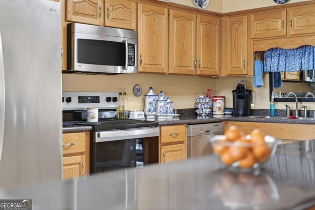 142 Lloyd Drive, Jesup, GA 31545