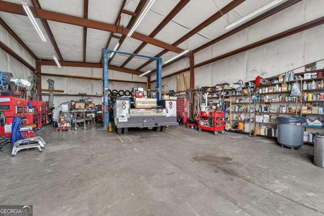 142 Lloyd Drive, Jesup, GA 31545