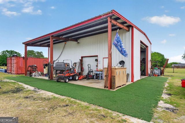 142 Lloyd Drive, Jesup, GA 31545